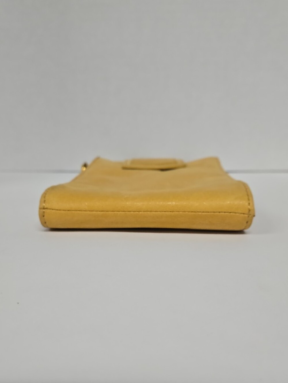 Hobo Yellow Leather Crossbody Phone Bag GUC 5"x7.25"x1.5" - Picture 5 of 10